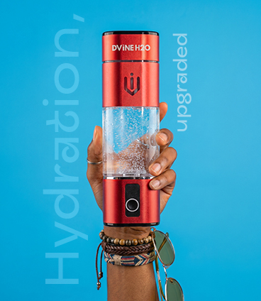 Hydration, upgraded — Dvine Hydrogen Bottle in hand.